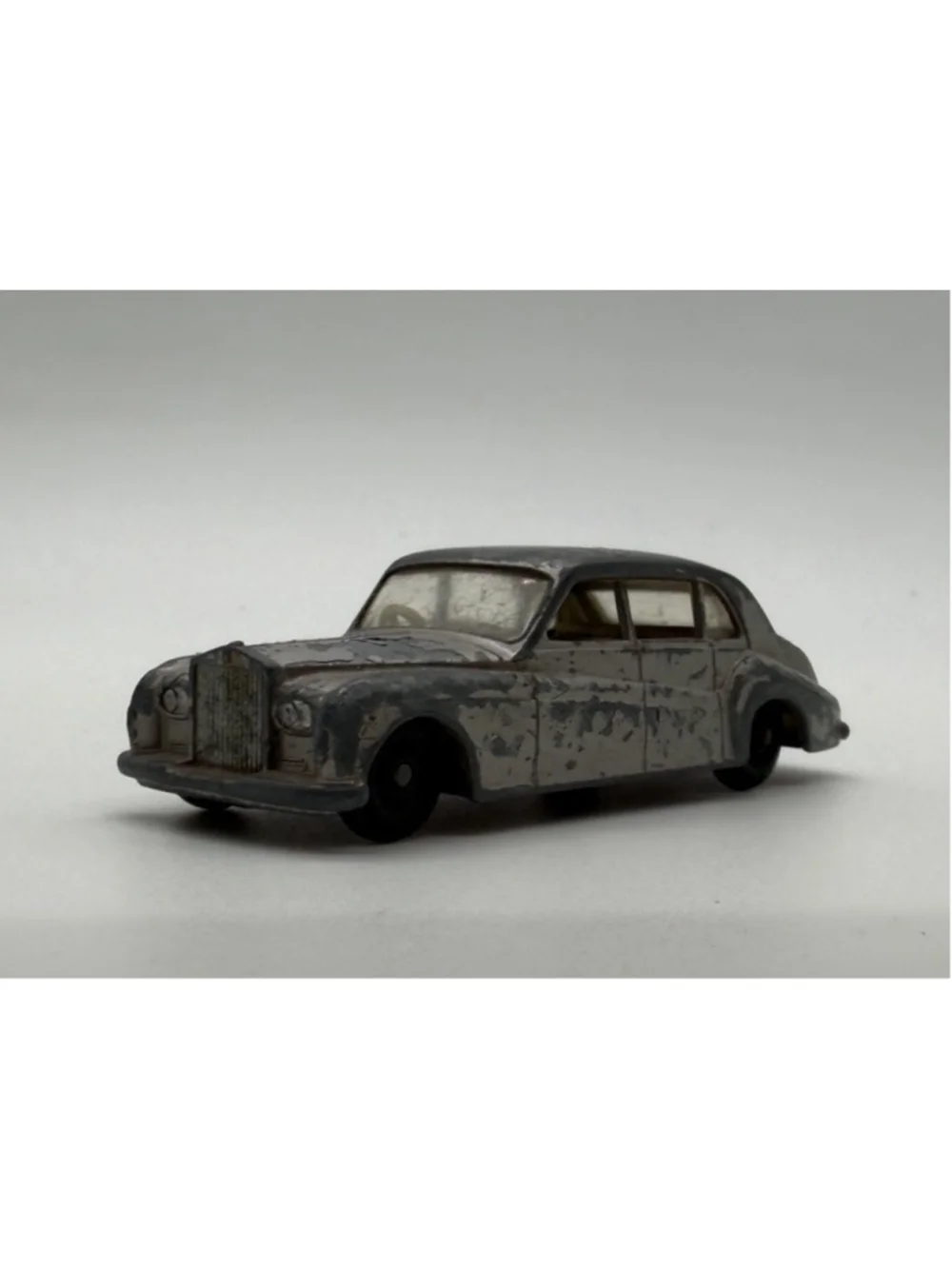Vintage Matchbox Lesney No.44 Rolls Royce Phantom V England Diecast Car